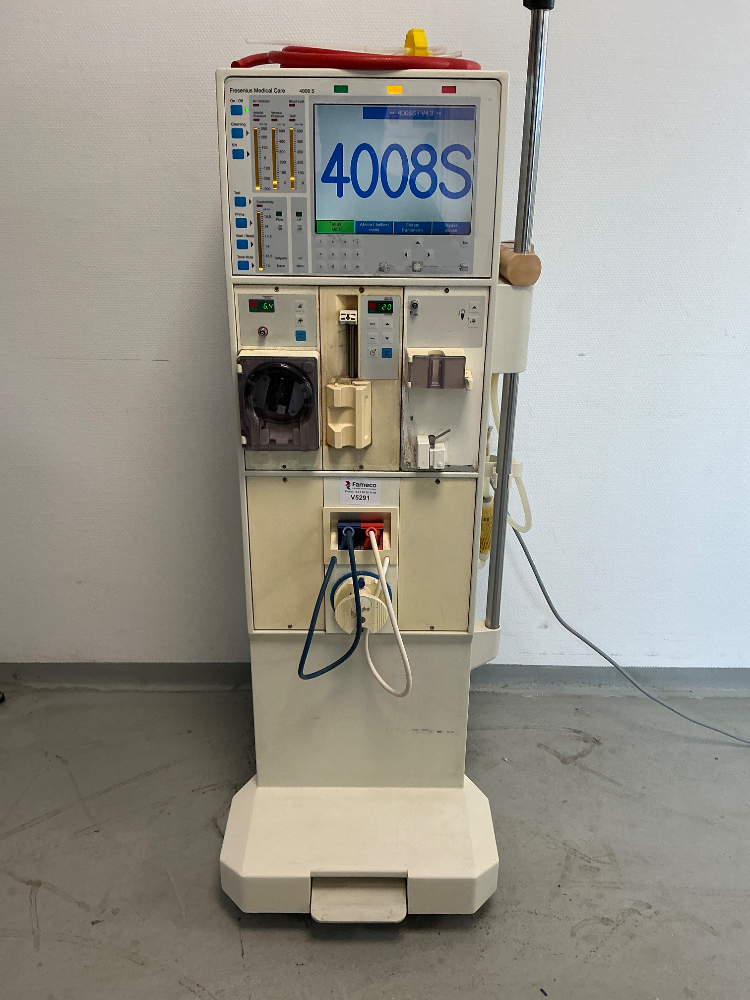 Image of Fresenius Medical Care 4008 S Hemodialys Machines